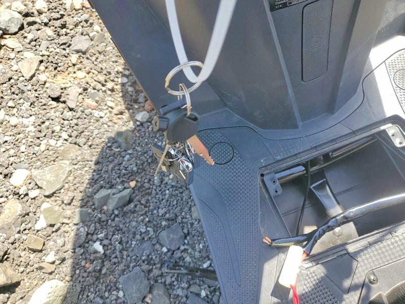 59603876 :رقم المزاد ، H0DTAEFW2SX112701 vin ، 2025 Genuine Scooter Co. Scooter مزاد بيع