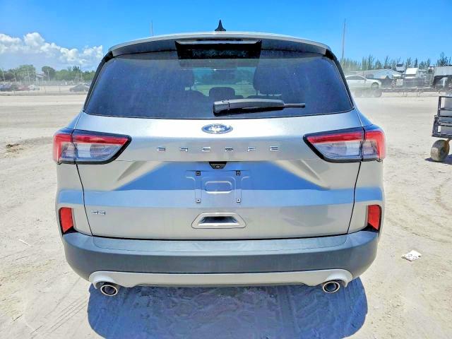 Продаж на аукціоні авто 2022 Ford Escape, vin: 1FMCU0G64NUB89405, номер лоту: 61640096