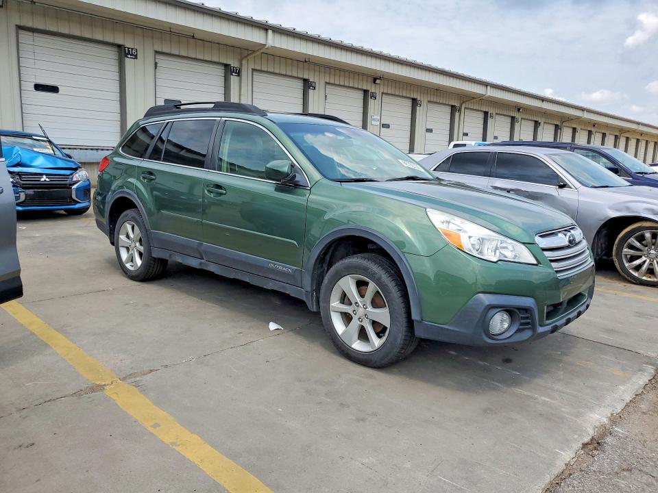 62792726 :رقم المزاد ، 4S4BRBCC6E3284364 vin ، 2014 Subaru Outback مزاد بيع