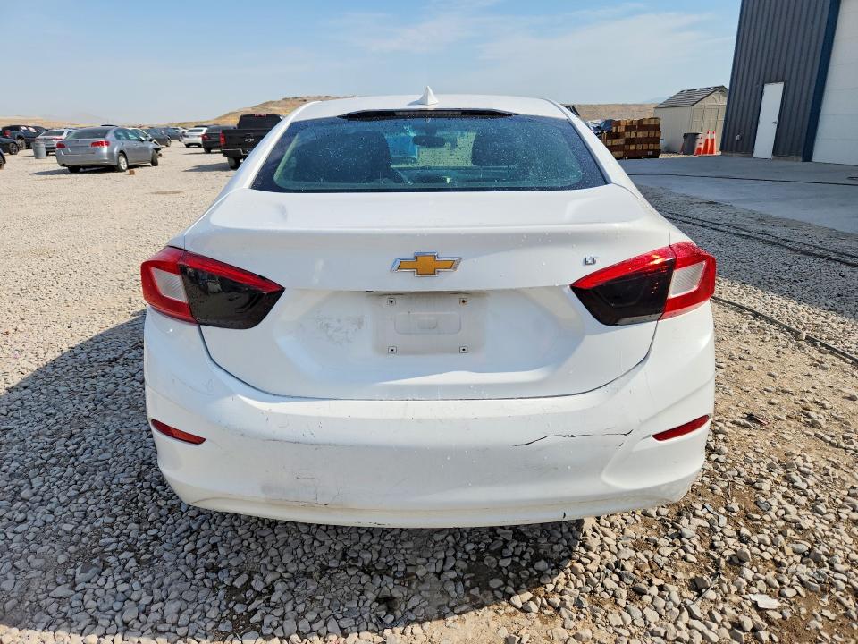 Продажа на аукционе авто 2017 Chevrolet Cruze, vin: 1G1BE5SM6H7243489, номер лота: 60678456