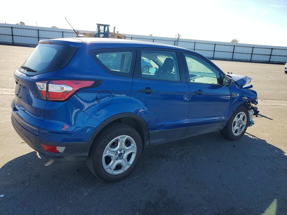 Продаж на аукціоні авто 2018 Ford Escape, vin: 1FMCU0F76JUC76517, номер лоту: 59825656