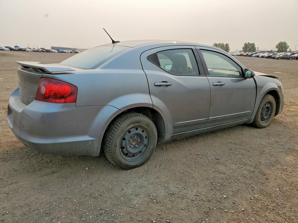 61924176 :رقم المزاد ، 1C3CDZCBXDN675015 vin ، 2013 Dodge Avenger مزاد بيع