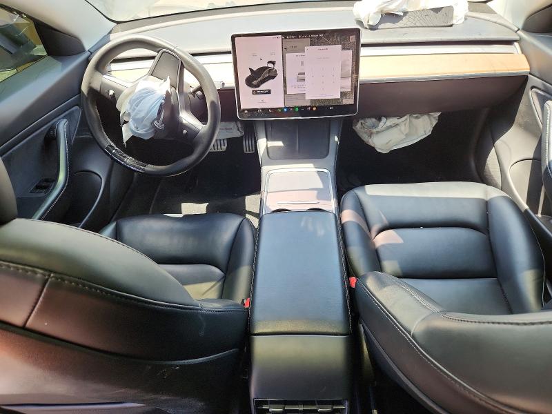 61536606 :رقم المزاد ، 5YJ3E1EC2MF868001 vin ، 2021 Tesla Model 3 مزاد بيع