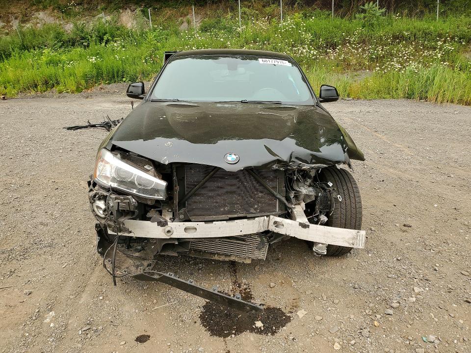 60177916 :رقم المزاد ، 5UXXW3C59J0T82924 vin ، 2018 Bmw X4 مزاد بيع