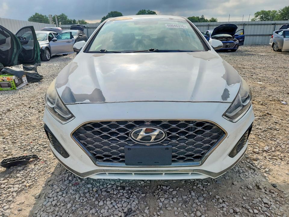 60046376 :رقم المزاد ، 5NPE34AF6JH728112 vin ، 2018 Hyundai Sonata مزاد بيع
