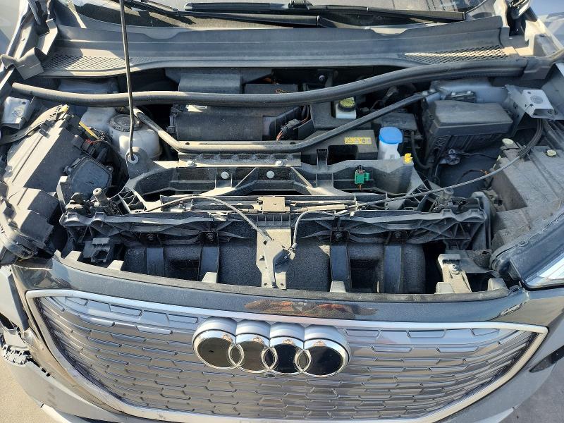 62694426 :رقم المزاد ، WA1H2BFZ8NP053407 vin ، 2022 Audi Q4 E-tron مزاد بيع