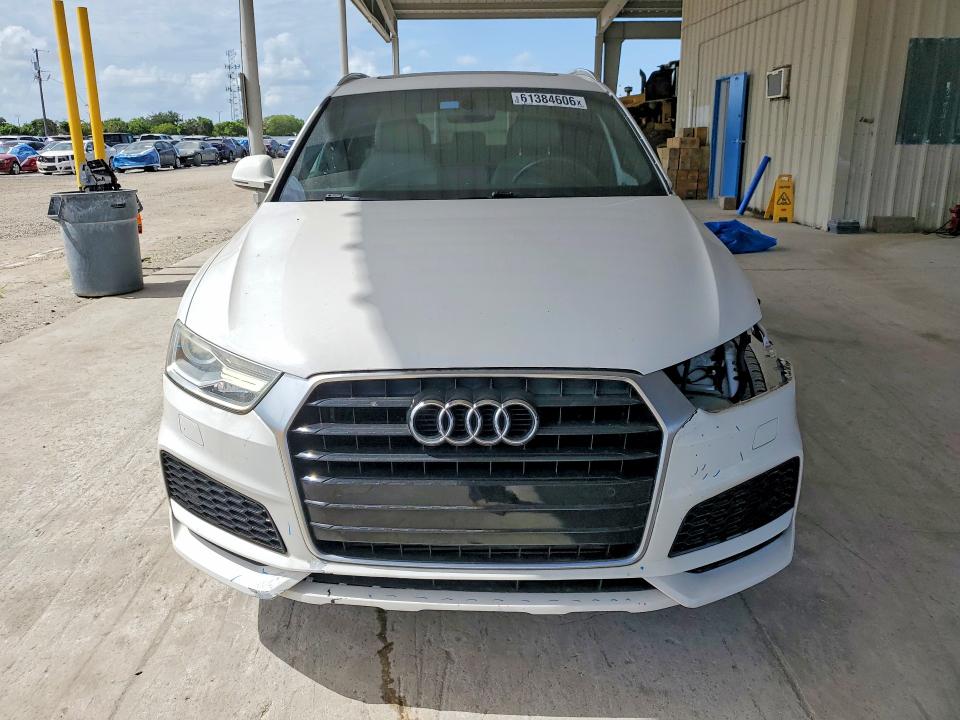 2018 Audi Q3 მანქანა იყიდება აუქციონზე, vin: WA1BCCFS5JR023727, აუქციონის ნომერი: 61384606