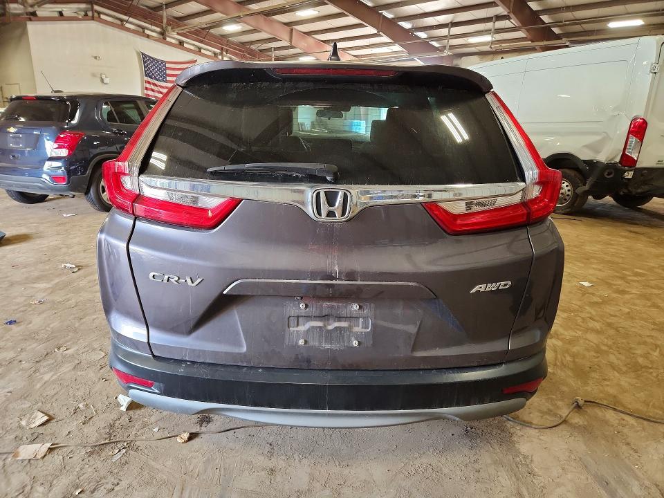 Продаж на аукціоні авто 2018 Honda Cr-v, vin: 7FARW2H53JE006013, номер лоту: 63106246