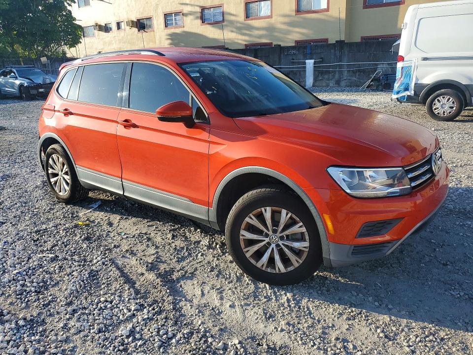 Продажа на аукционе авто 2019 Volkswagen Tiguan, vin: 3VV0B7AX6KM094045, номер лота: 63134566