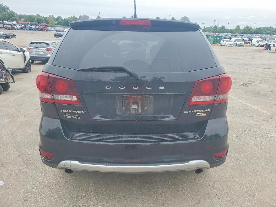 61632236 :رقم المزاد ، 3C4PDCGG5HT572347 vin ، 2017 Dodge Journey مزاد بيع