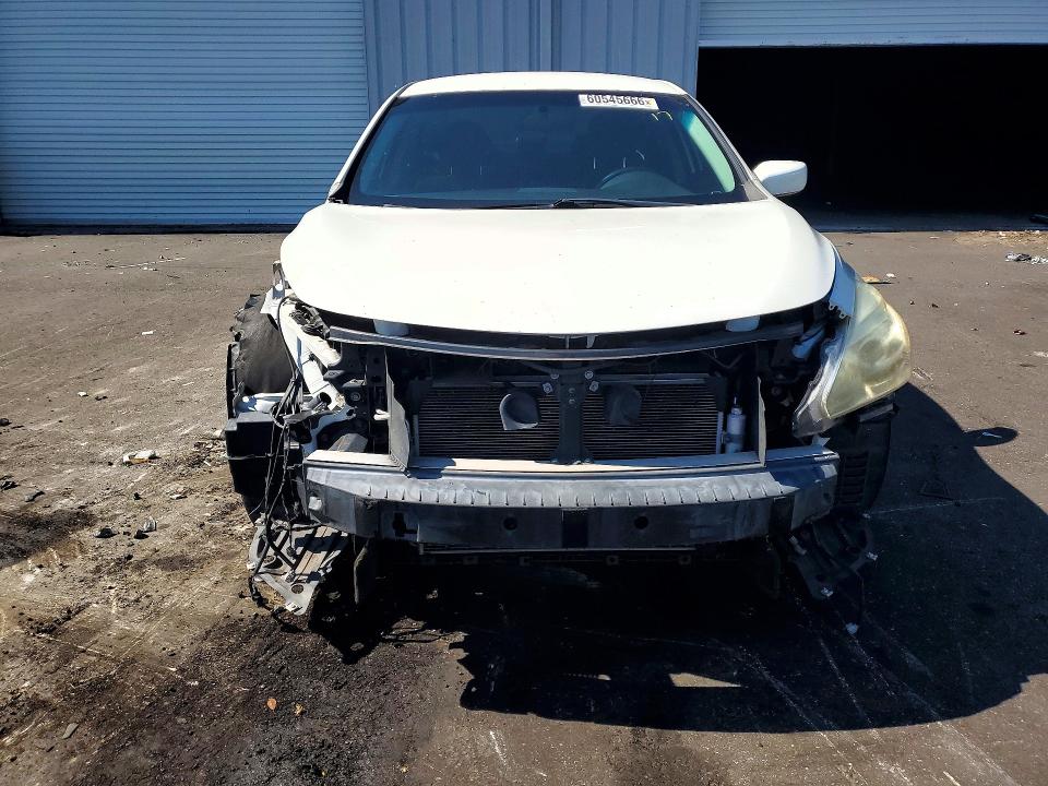 60545666 :رقم المزاد ، 1N4AL3AP1FC588612 vin ، 2015 Nissan Altima مزاد بيع