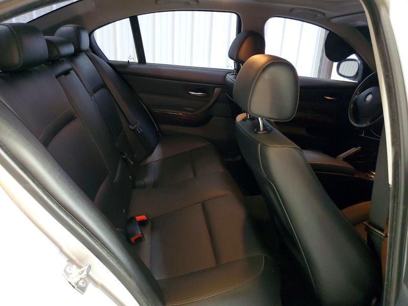 62441846 :رقم المزاد ، WBAPK7C55AA461826 vin ، 2010 Bmw 328 مزاد بيع