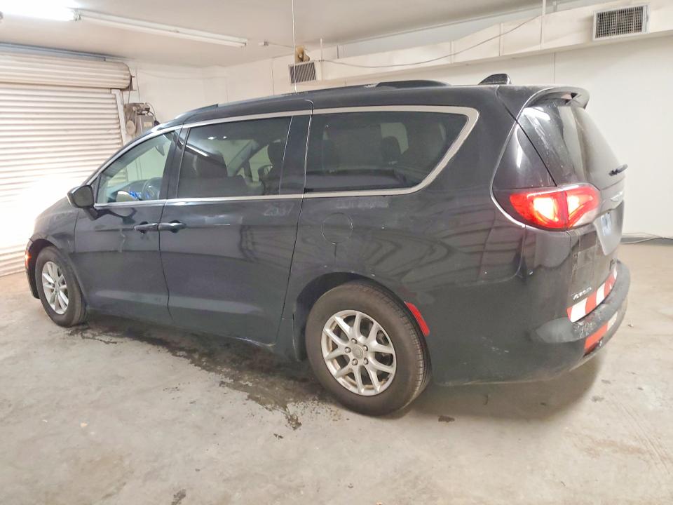 60208746 :رقم المزاد ، 2C4RC1DGXLR266017 vin ، 2020 Chrysler Voyager مزاد بيع