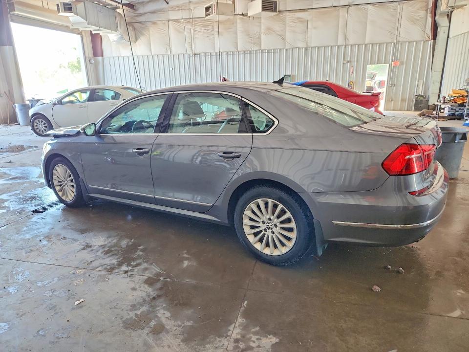2016 Volkswagen Passat მანქანა იყიდება აუქციონზე, vin: 1VWBT7A37GC013304, აუქციონის ნომერი: 59820856