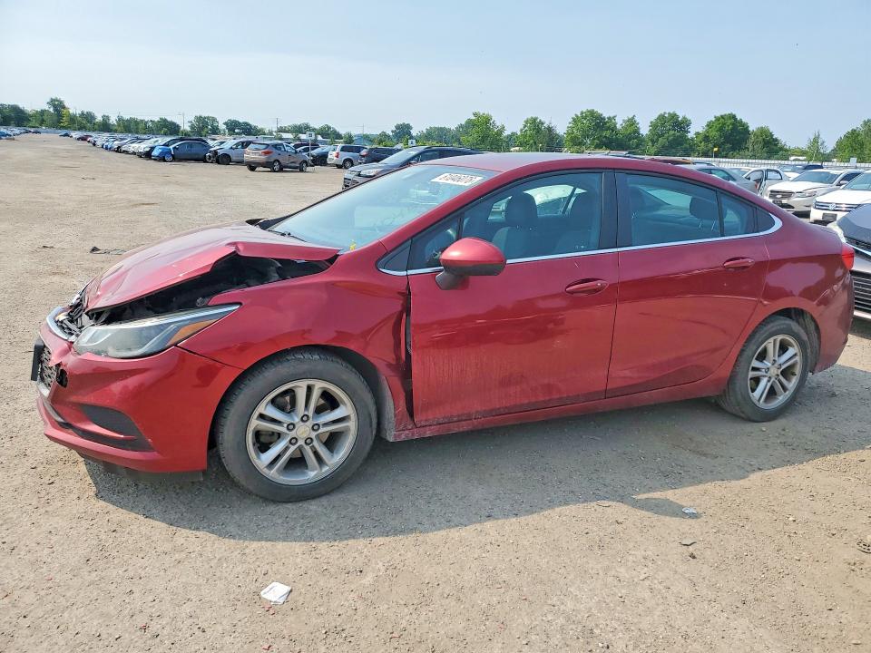 61046076 :رقم المزاد ، 1G1BE5SM8H7201373 vin ، 2017 Chevrolet Cruze مزاد بيع
