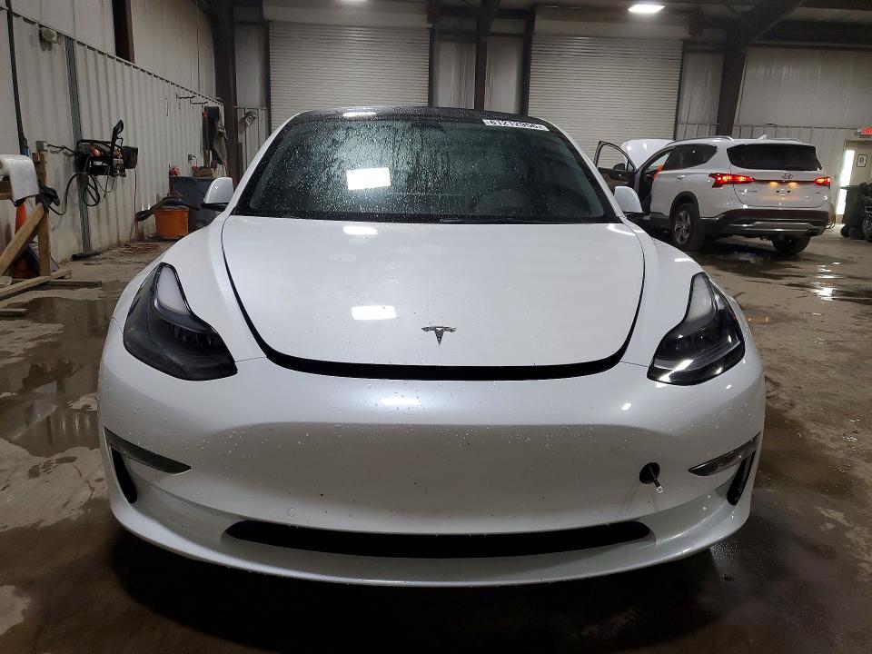 Продажа на аукционе авто 2022 Tesla Model 3, vin: 5YJ3E1EC7NF295288, номер лота: 61212956
