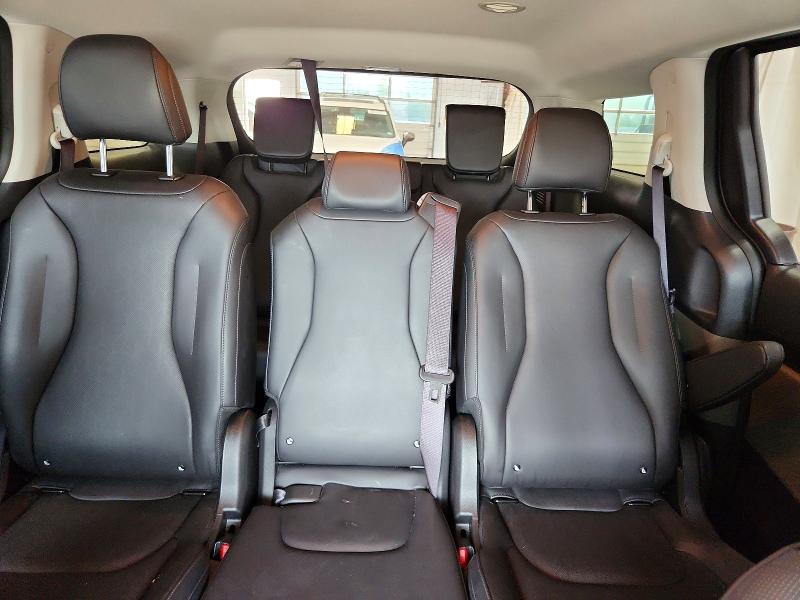 Продажа на аукционе авто 2026 Kia Carnival, vin: KNDNB5K32T6631676, номер лота: 60960416