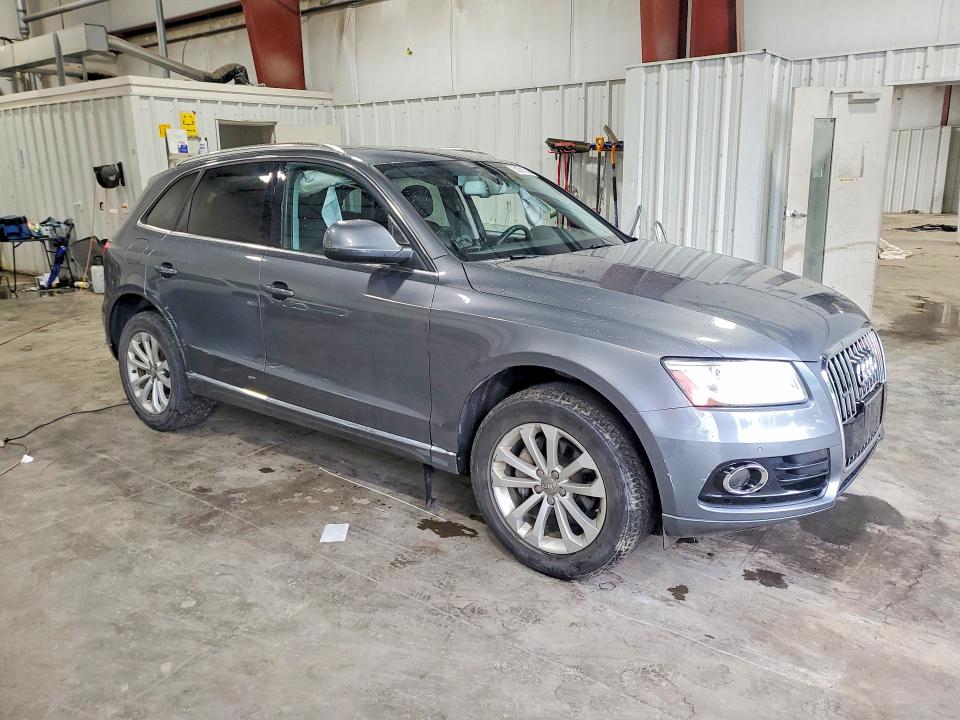 Продаж на аукціоні авто 2014 Audi Q5, vin: WA1LFAFP3EA028411, номер лоту: 63001036