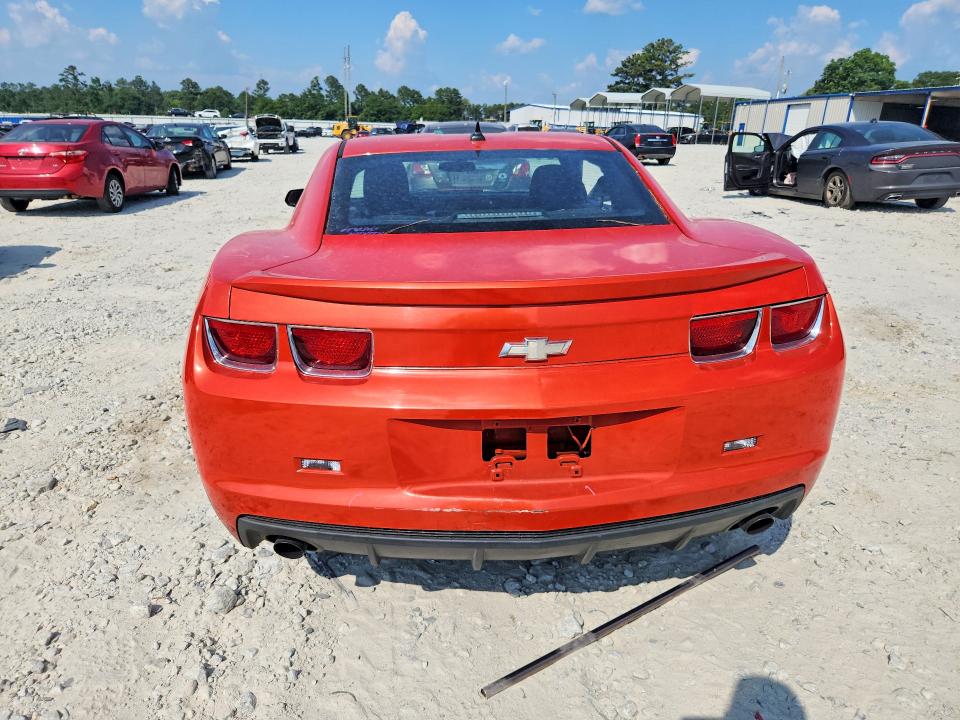 59805686 :رقم المزاد ، 2G1FA1E32D9182613 vin ، 2013 Chevrolet Camaro مزاد بيع