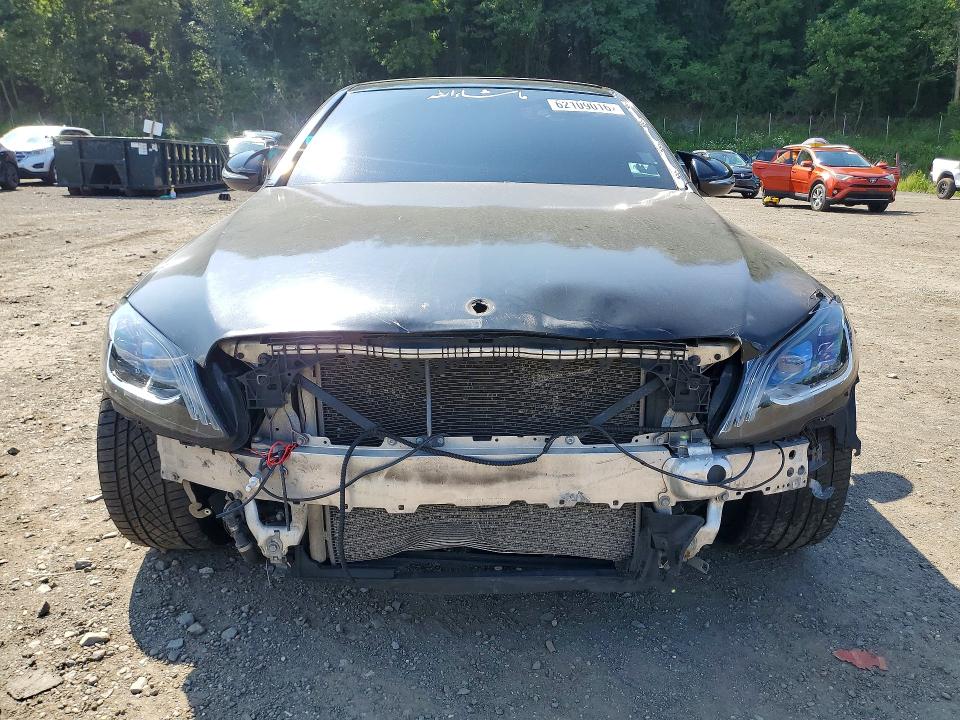 62109016 :رقم المزاد ، 55SWF4JB3HU230613 vin ، 2017 Mercedes-benz C مزاد بيع