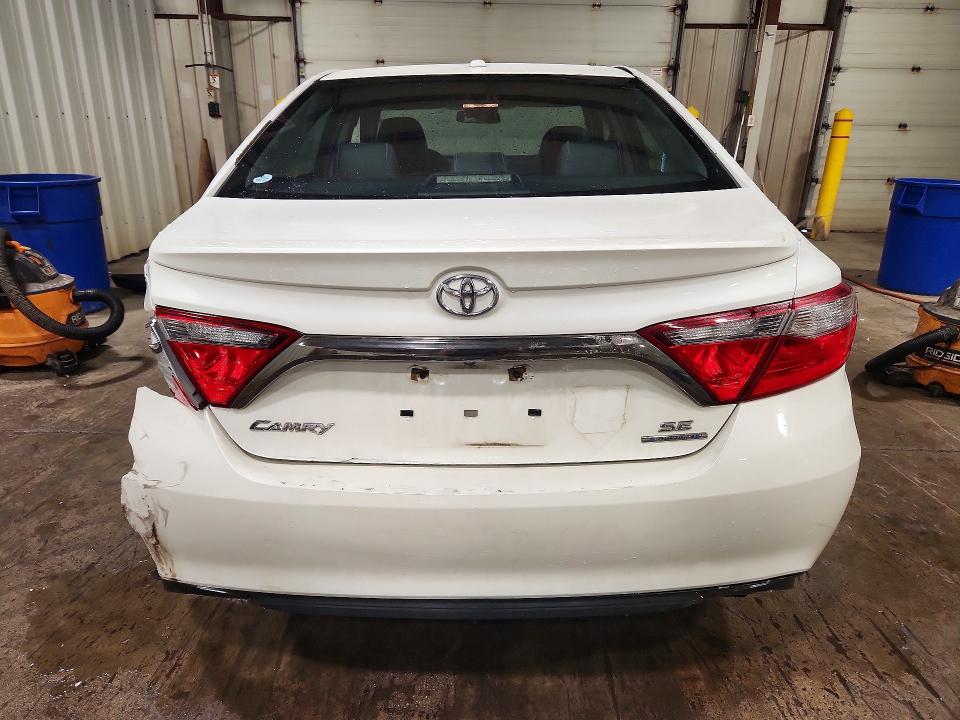 Aukcja sprzedaży 2016 Toyota Camry, vin: 4T1BF1FK8GU194572, numer aukcji: 61946856