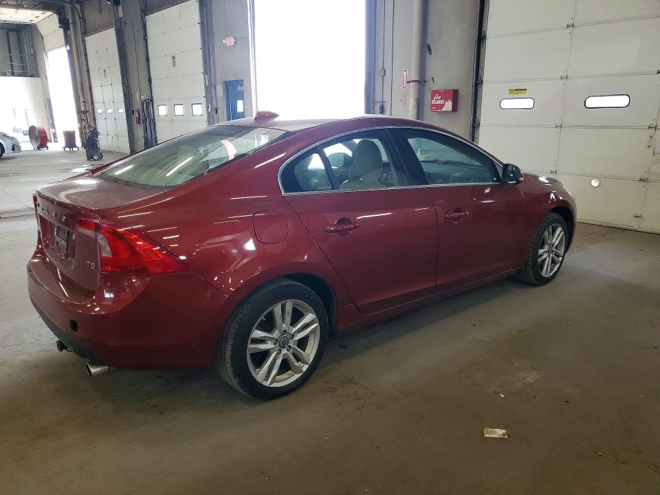 61726656 :رقم المزاد ، YV1612FS7D2189455 vin ، 2013 Volvo S60 مزاد بيع
