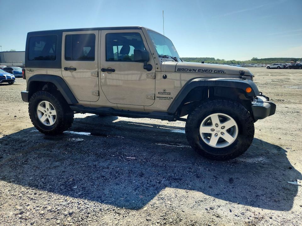 60958726 :رقم المزاد ، 1C4BJWDG3GL317800 vin ، 2016 Jeep Wrangler Unlimited مزاد بيع