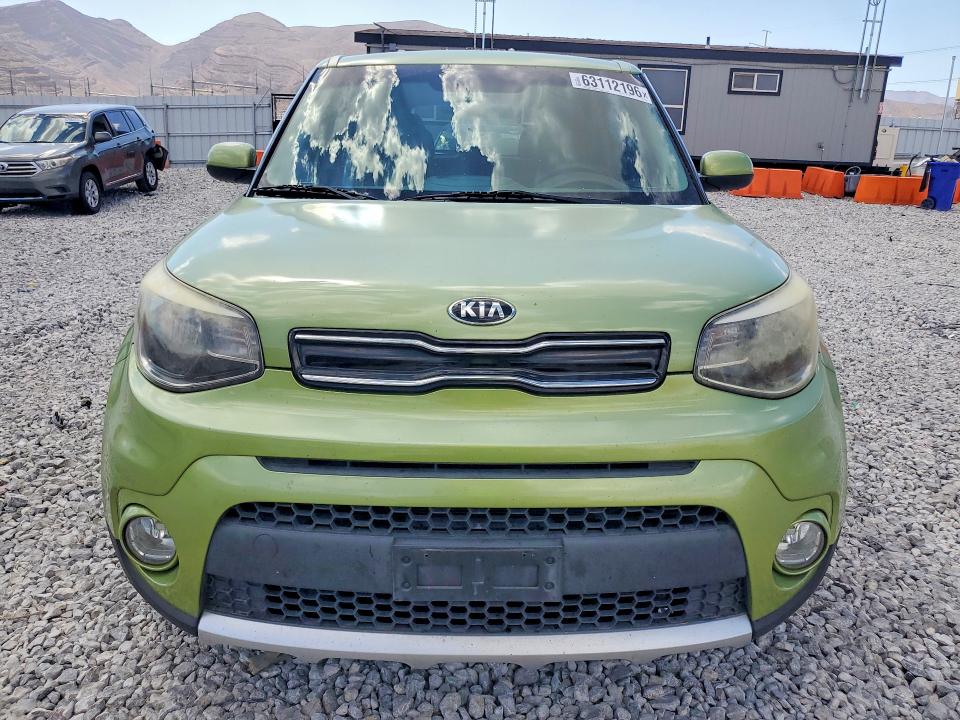 2018 Kia Soul მანქანა იყიდება აუქციონზე, vin: KNDJP3A51J7893395, აუქციონის ნომერი: 63112196