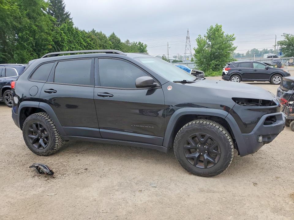 Продаж на аукціоні авто 2015 Jeep Cherokee, vin: 1C4PJMBS2FW697629, номер лоту: 61130046