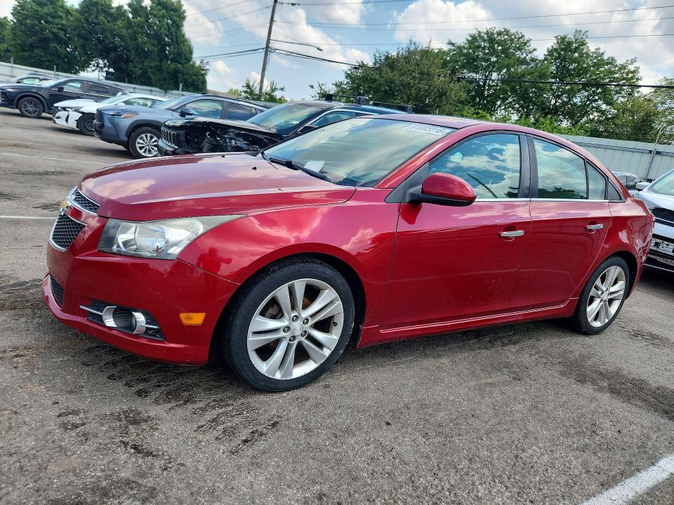 61083316 :رقم المزاد ، 1G1PG5SB3E7393828 vin ، 2014 Chevrolet Cruze مزاد بيع