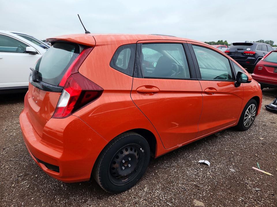 62832176 :رقم المزاد ، 3HGGK5H41LM718429 vin ، 2020 Honda Fit مزاد بيع