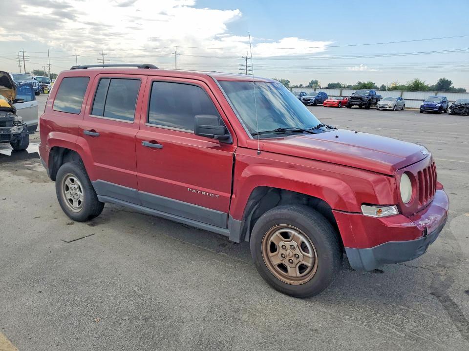 61332466 :رقم المزاد ، 1C4NJPBB1ED726637 vin ، 2014 Jeep Patriot مزاد بيع