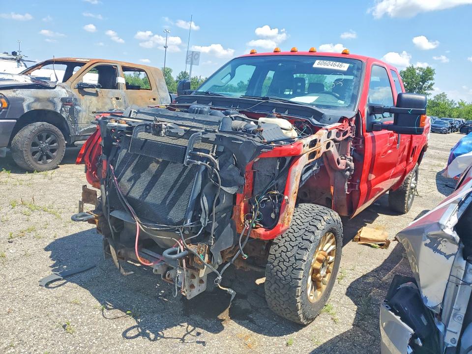 60604646 :رقم المزاد ، 1FT7X2B68GEB30158 vin ، 2016 Ford F250 مزاد بيع