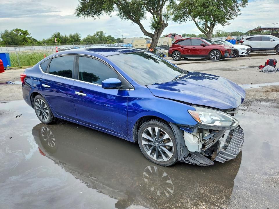2017 Nissan Sentra მანქანა იყიდება აუქციონზე, vin: 3N1AB7AP4HL671031, აუქციონის ნომერი: 63535436