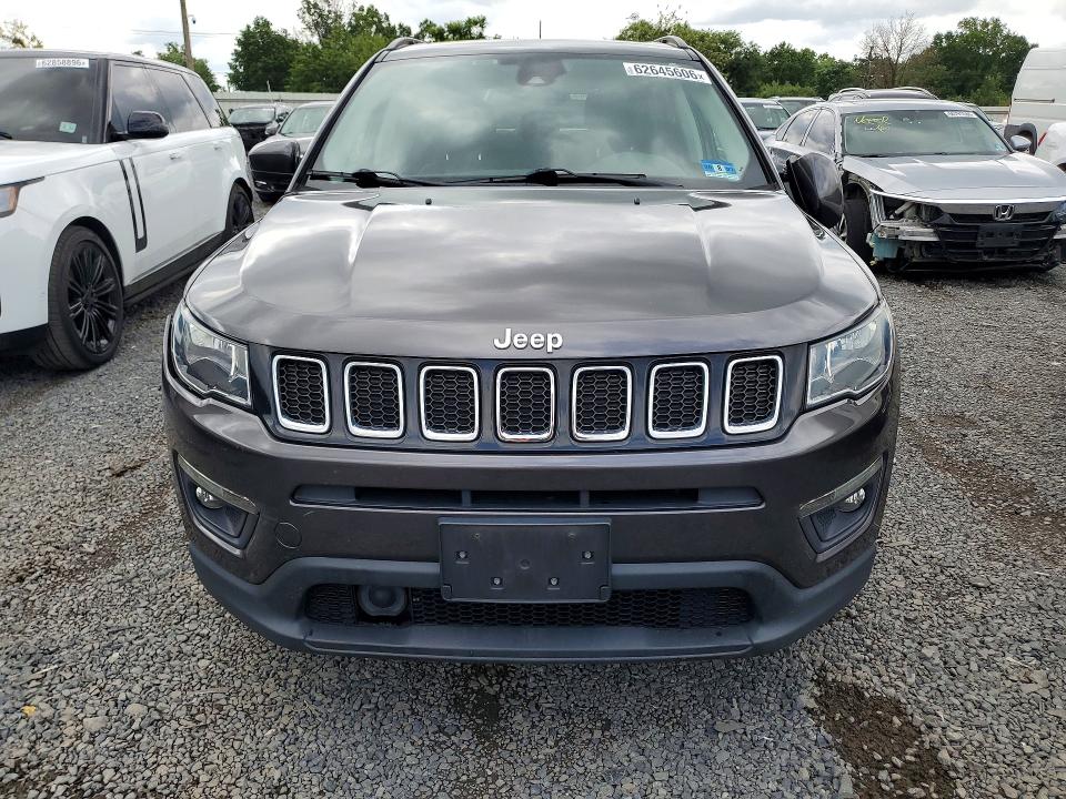 2020 Jeep Compass მანქანა იყიდება აუქციონზე, vin: 3C4NJDBB3LT234603, აუქციონის ნომერი: 62645606