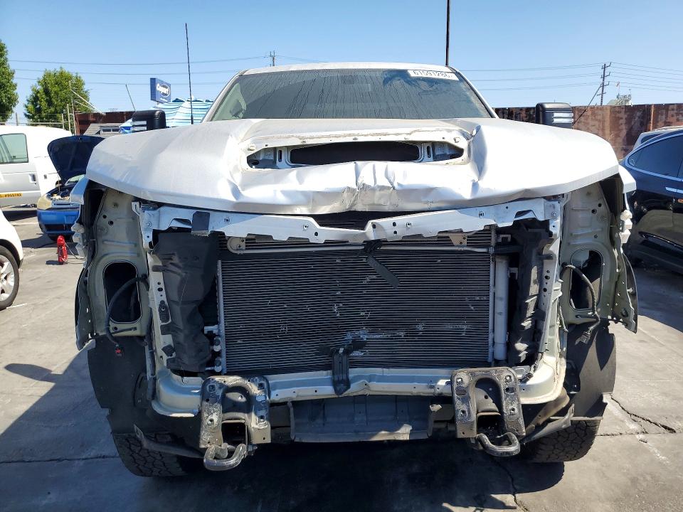 Продаж на аукціоні авто 2022 Chevrolet Silverado, vin: 1GC4YME71NF208982, номер лоту: 61591286