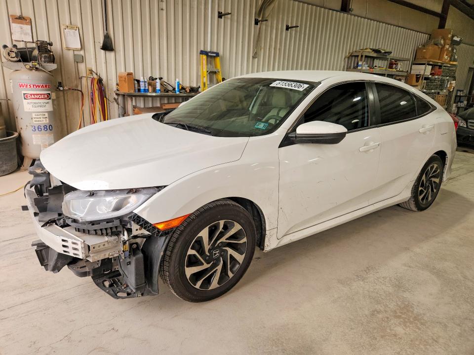 Продаж на аукціоні авто 2018 Honda Civic, vin: 2HGFC2F56JH504521, номер лоту: 61556306