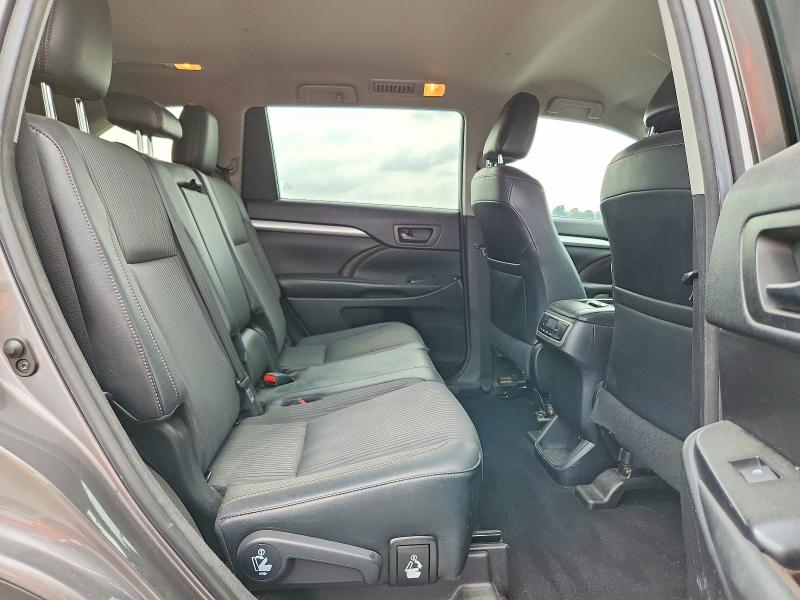 Aukcja sprzedaży 2018 Toyota Highlander, vin: 5TDBZRFH5JS812280, numer aukcji: 62474076