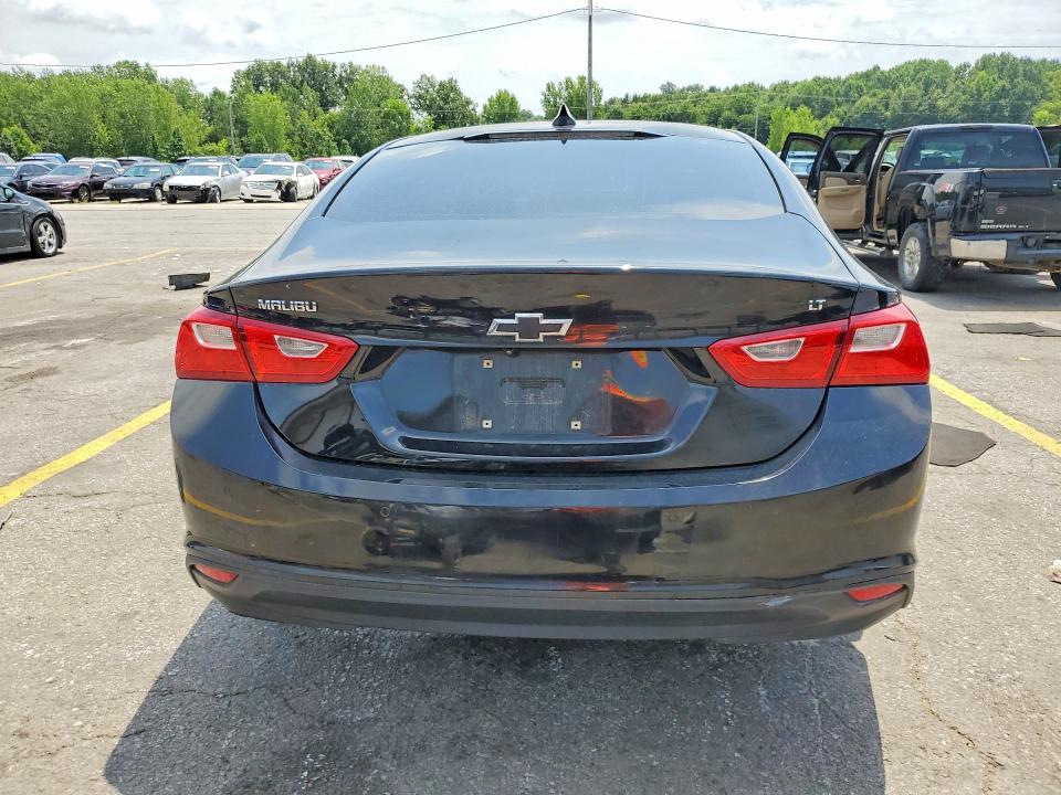 Продажа на аукционе авто 2017 Chevrolet Malibu, vin: 1G1ZE5ST1HF292983, номер лота: 61571606
