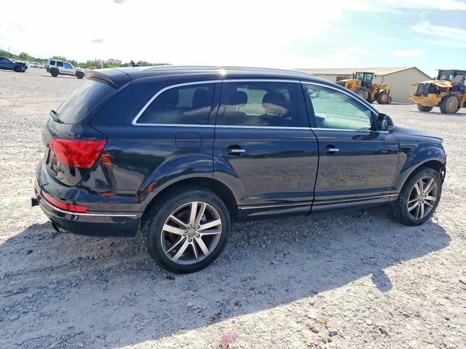 62057106 :رقم المزاد ، WA1LGAFEXFD023752 vin ، 2015 Audi Q7 مزاد بيع
