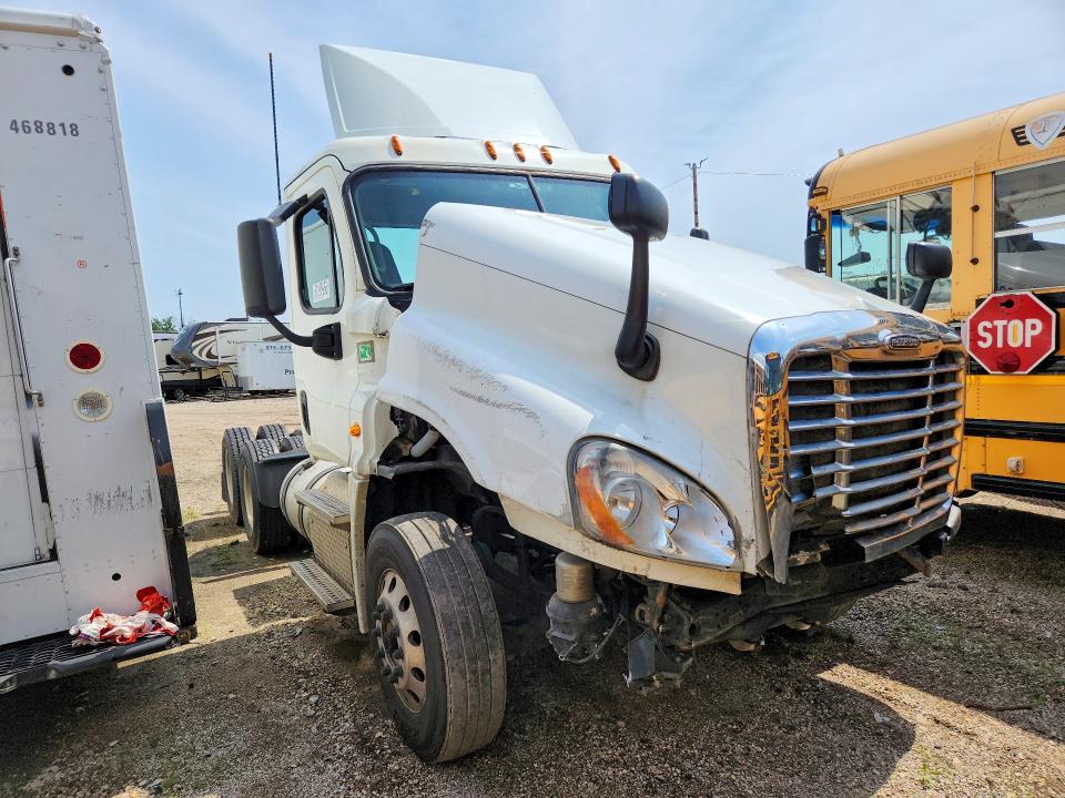 2018 Freightliner Cascadia 125 მანქანა იყიდება აუქციონზე, vin: 3AKJGEDV3JSJW1569, აუქციონის ნომერი: 60195956