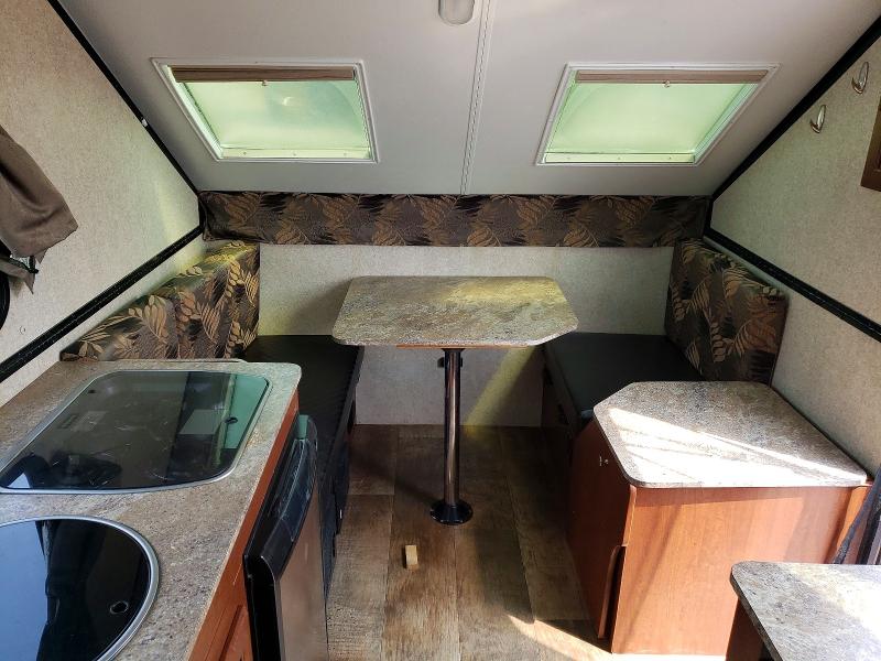 Продаж на аукціоні авто 2017 Rockwood Trailers, vin: 4X4CPRW15HD298847, номер лоту: 62594716