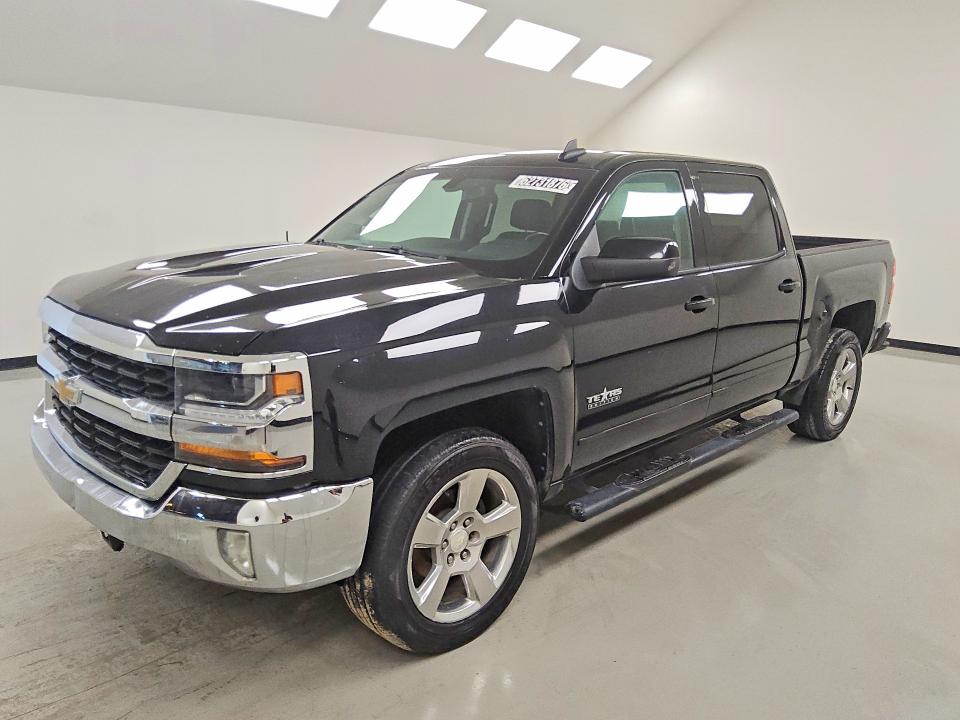 62731876 :رقم المزاد ، 3GCUCRER1JG277340 vin ، 2018 Chevrolet Silverado مزاد بيع