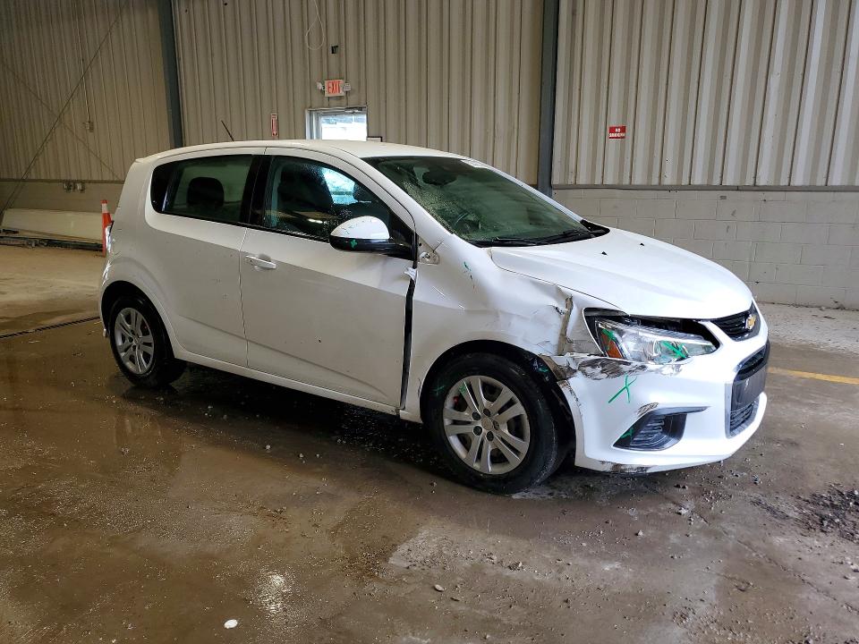 59290276 :رقم المزاد ، 1G1JG6SB6K4132704 vin ، 2019 Chevrolet Sonic مزاد بيع