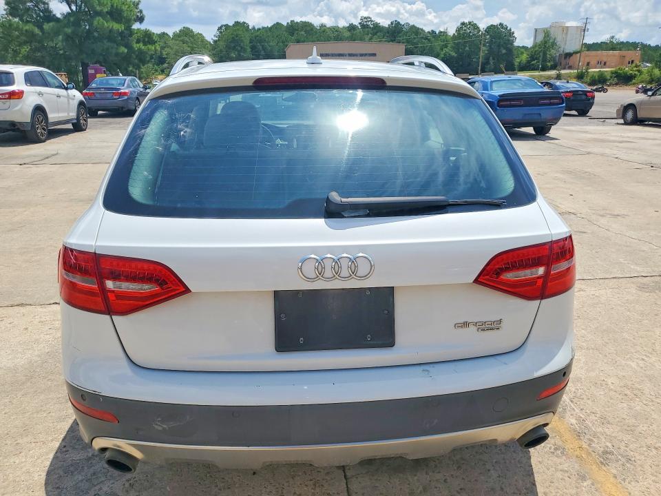 2013 Audi A4 Allroad მანქანა იყიდება აუქციონზე, vin: WA1VFAFL2DA167577, აუქციონის ნომერი: 61226446