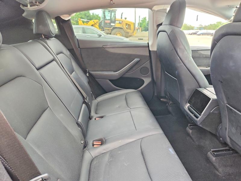 61525206 :رقم المزاد ، 7SAYGDEE1TF325808 vin ، 2026 Tesla Model Y مزاد بيع