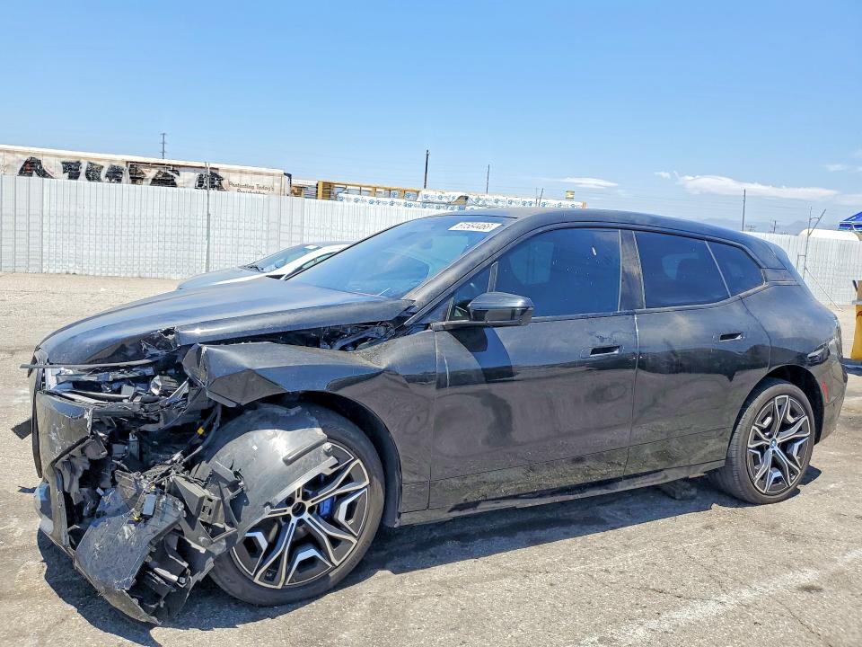 Auction sale of the 2025 Bmw Ix, vin: WB523CF09SCS36233, lot number: 61584466