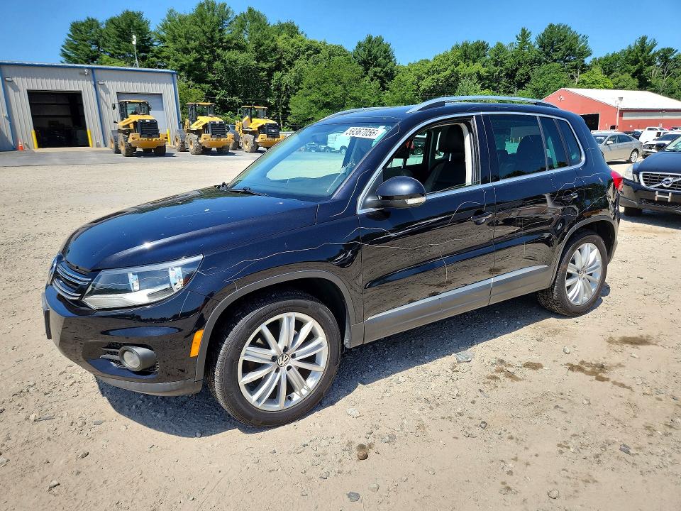 2013 Volkswagen Tiguan მანქანა იყიდება აუქციონზე, vin: WVGBV3AX8DW074661, აუქციონის ნომერი: 59367056