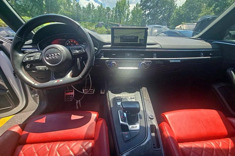 Продажа на аукционе авто 2019 Audi S4, vin: WAUC4AF41KA053138, номер лота: 61753896