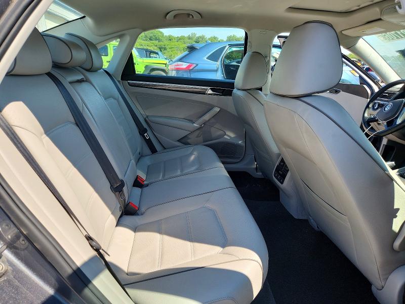 Продажа на аукционе авто 2018 Volkswagen Passat, vin: 1VWBA7A33JC049617, номер лота: 59721706